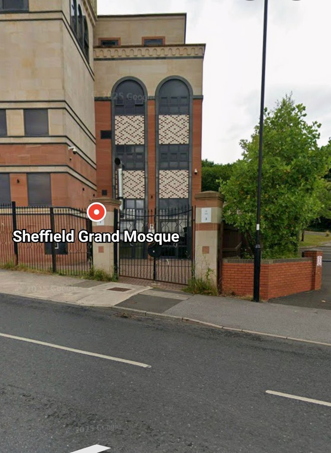 Sheffield Grand Mosque entrance on Petre Street